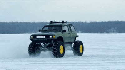 Ice Racing in Siberia: How Drivers Tame Frozen Lakes with Spiked Tires