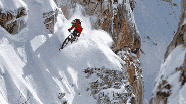 Riders on the Edge: Stories of Fearless Downhill Athletes